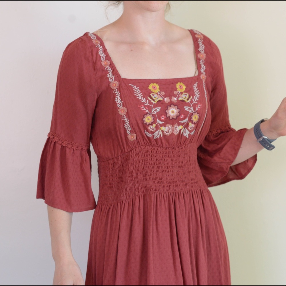 Francesca’s Mini Red Peasant Dress M
